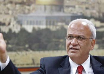 أحمد أبو الغيط ينعي صائب عريقات ويعزي الرئيس الفلسطيني