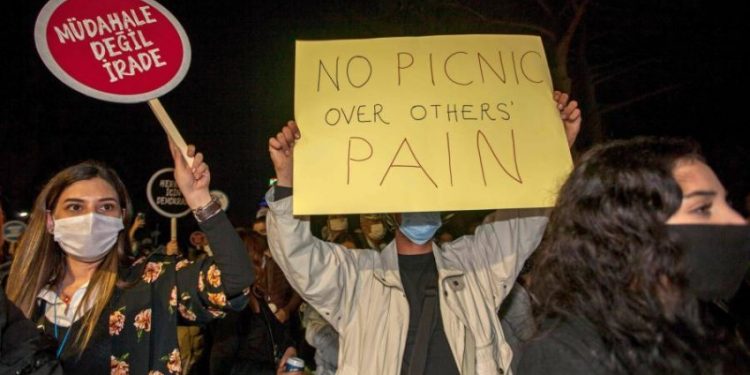 رئيس قبرص يرفض زيارة أردوغان إلى فاروشا