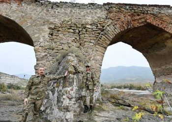 جيش أذربيجان يدخل إقليما سيطر عليه الأرمن 30 عاما