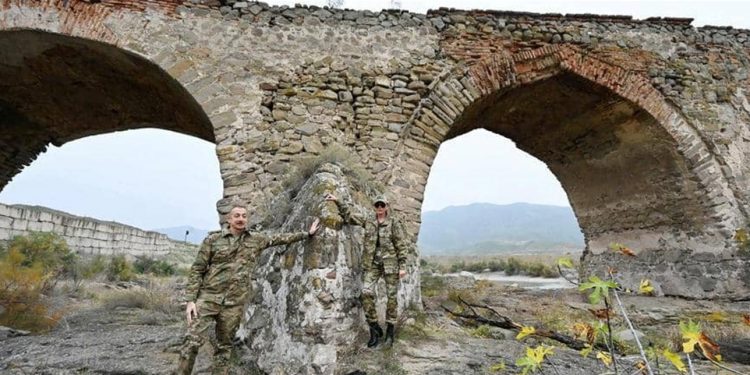 جيش أذربيجان يدخل إقليما سيطر عليه الأرمن 30 عاما