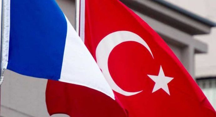 فرنسا تلمح لفرض عقوبات اقتصادية على تركيا