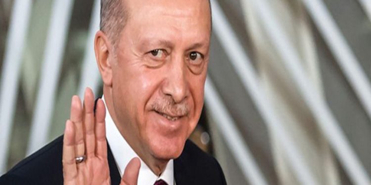 مؤسسة بريطانية: أردوغان قد يتخلى عن تعهداته الاقتصادية بأي لحظة!