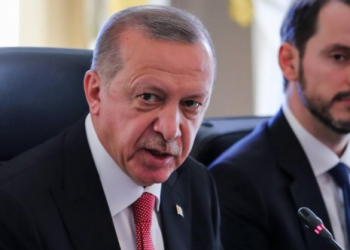 جمهوريت: أردوغان يعتبر طريقة استقالة صهره “عبثية”