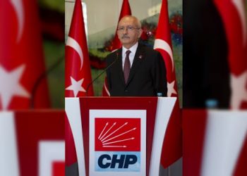 زعيم المعارضة: تركيا تشهد حدثًا تاريخيًا باستقالة ألبيرق!