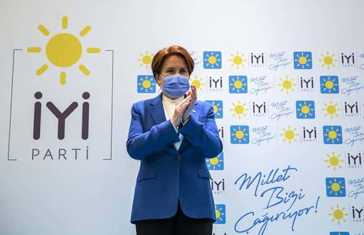 أكشينار: استقالة وزير واحد خفضت الدولار ماذا لو استقال الوزراء جميعًا؟