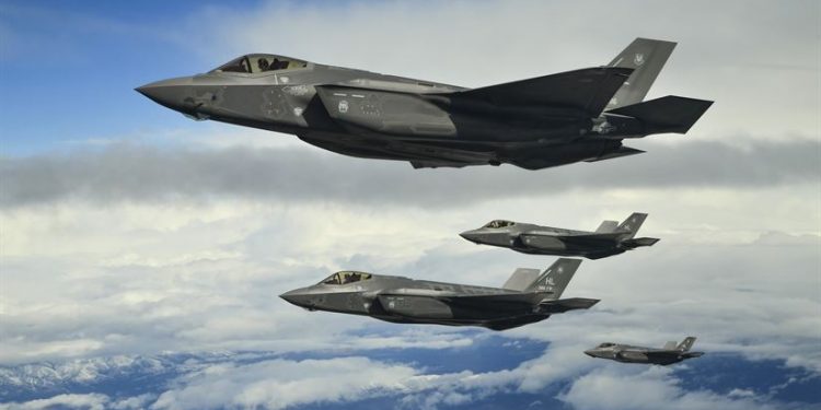 السفير الأمريكي في أثينا: ندعم حصول اليونان على مقاتلات F-35