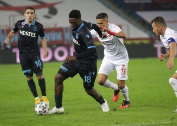 طرابزون سبور يتعادل مع سيفاس سبور في الدوري التركي