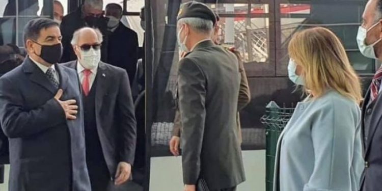 وزير الدفاع العراقي يصل تركيا
