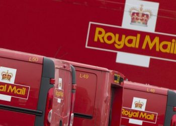 البريد الملكي البريطاني يعلن توقف خدماته إلى أوروبا وكندا وتركيا