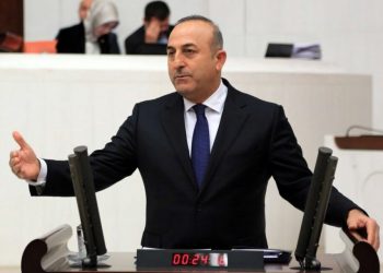 جاويش أوغلو للمعارضة: السلطة لن تُسلَّم لكم ولو فزتم بالانتخابات!