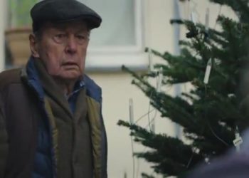 سلسلة محلات ألمانية تحتفي بجيرة الأتراك في أحدث إعلاناتها