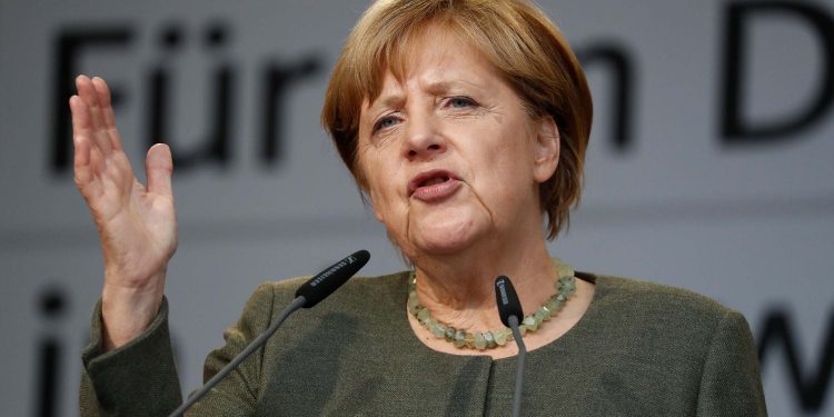 بعد العقوبات الفردية على تركيا “ميركل” تكشف عن خطوات أوروبية وأمريكية ضد تركيا