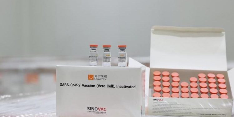 فضيحة صادمة.. لقاح كورونا الصيني الواصل إلى تركيا غير قانوني