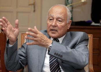 أمين العرب يرحب بكل الجهود المخلصة لرأب الصدع العربي