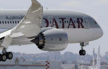 قطر تمنع وزيرًا سابقًا وأحد أفراد الأسرة الحاكمة من السفر