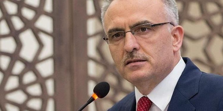 محافظ المركزي التركي: سنتوقف عن بيع النقد الأجنبي