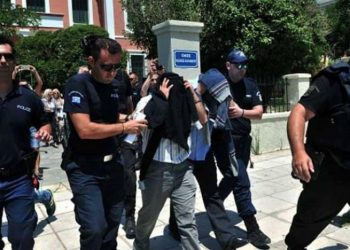 تركيا.. قرارات اعتقال ضد نحو 300 عسكري!