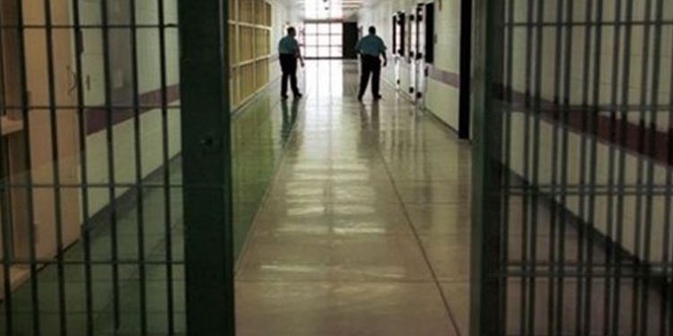 تقرير: شكاوى انتهاكات السجون في تركيا تجاوزت المليون