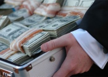 برلماني: فساد حكومات أردوغان المالي 5 تريليونات دولار