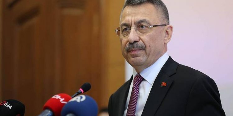 تركيا.. نائب أردوغان يتعرض لوعكة صحية على الهواء مباشرة