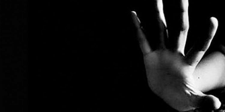 كاتبة: لم يعد الانتهاك الجنسي جريمة في تركيا