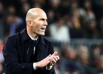 ضربة قوية لريال مدريد.. كورونا بلغ “رأس الفريق”