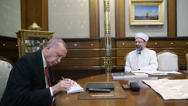 إنفاق الشؤون الدينية في تركيا يتجاوز 6 وزارات