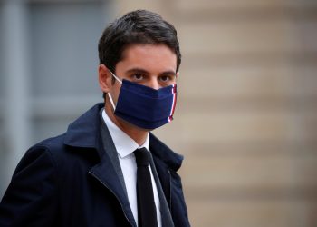 فرنسا: حظر التجول المفروض غير كاف لكبح كورونا وقد نتوجه إلى إجراءات أكثر صرامة