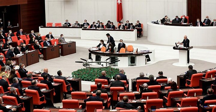 نظام حكم جديد مقترح في تركيا يكون منصب الرئيس فيه “رمزيًا”