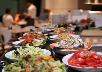 وجبة العشاء والوزن.. دراسة تكشف “العلاقة الصادمة”