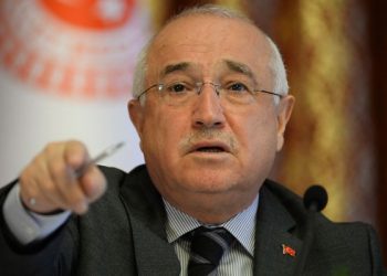 مستشار لأردوغان يطالب بإطلاق سراح دميرطاش.. هل يلقى مصير آرنتش؟