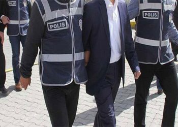 تركيا.. اعتقال 30 شخصًا بتهمة الانتماء لحركة الخدمة