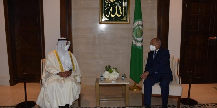 أبو الغيط يستقبل الأمين العام لمجلس التعاون الخليجي