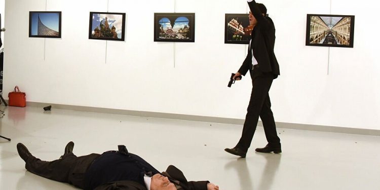 وثائق مؤامرة أردوغان لاتهام “كولن” باغتيال سفير روسيا