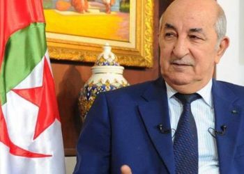 الرئيس الجزائري: يقرر حل البرلمان وتنظيم انتخابات حرة