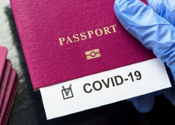 بريطانيا تبدأ العمل على إصدار جواز سفر للذين تلقوا لقاح كورونا