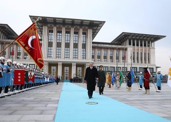 هل ينفذ أردوغان قرار القضاء ويُخلي قصره “غير القانوني”؟