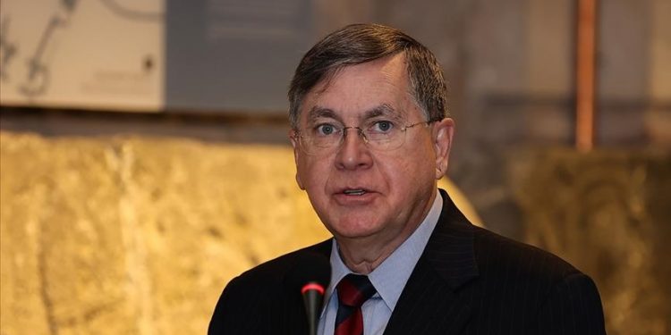 السفير الأمريكي لدى تركيا: نأمل في أن يتم حل مشكلة “إس-400”