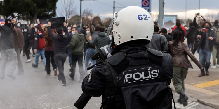 تركيا.. تحقيقات مع 51 طالبًا من جامعة البوسفور