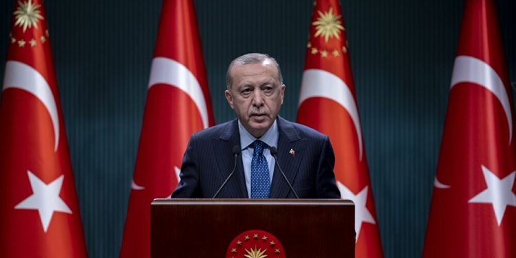أردوغان يعلن 11 مبدئا أساسيًا لحقوق الإنسان في تركيا