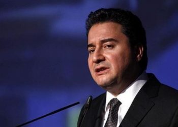 باباجان: حكومة أردوغان “مافيا” تنصب المؤامرات للشعب