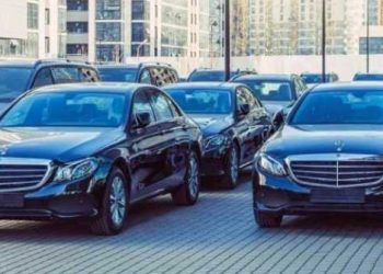 تركيا.. وزارة التعليم تستأجر 4 سيارات مقابل 2160 ليرة باليوم