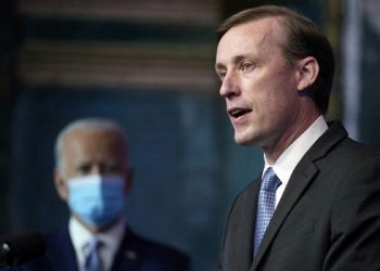 مستشار بايدن: على القوى الأجنبية الانسحاب من ليبيا