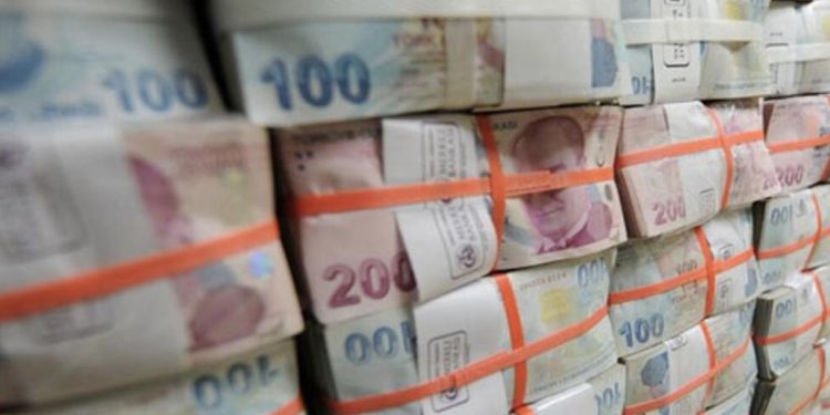 تركيا قد تضطر لطباعة أوراق نقدية بقيمة 500 أو ألف ليرة!