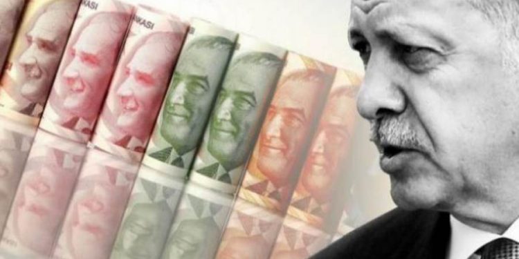 أردوغان يقيل نائب محافظ البنك المركزي والليرة تتدهور