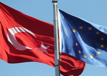 بروكسل تأسف لانسحاب تركيا من اتفاقية حماية المرأة من العنف