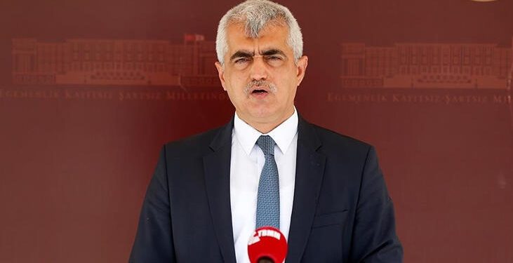 المحكمة الدستورية ترفض إعادة الحصانة البرلمانية إلى جرجرلي أوغلو