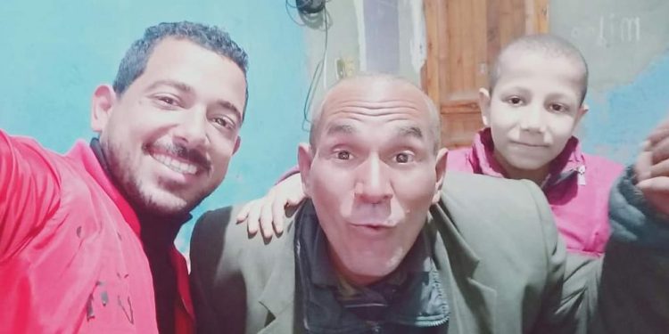 شاب مصري يعيد رب أسرة مختفٍ منذ 3 سنوات إلى ذويه