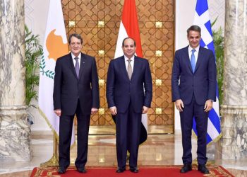 تقرير: مصر تنفي مزاعم تركيا بشأن مباحثات شرق البحر المتوسط