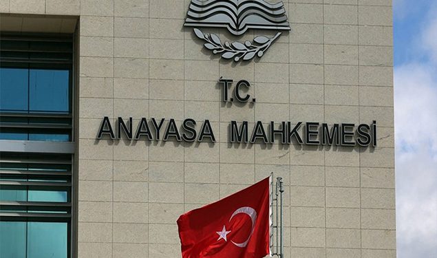 تركيا.. المحكمة الدستورية تقضي بانتهاك حقوق أعضاء الحزب الكردي